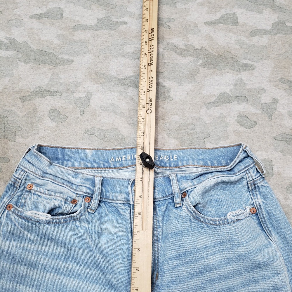 American Eagle Jeans Womens 10 Blue 90's Straight Distressed Denim Light Wash - Picture 5 of 12